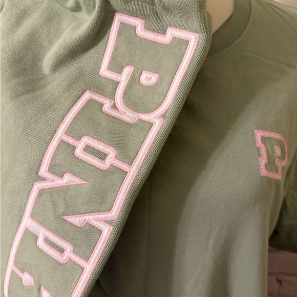 Victoria Secret Pink Outfit - Picture 2 of 4